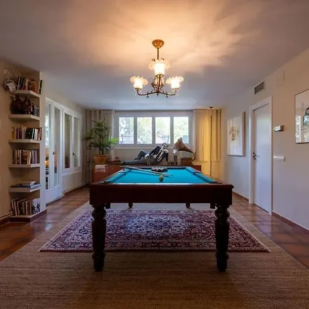 Torre Lolita - House In For 8 With Pool And Tennis Court ييذا