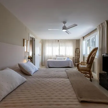 Torre Lolita - House In For 8 With Pool And Tennis Court فيلة